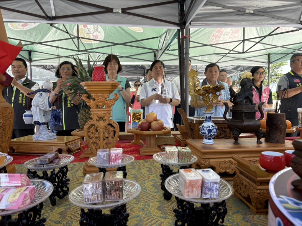 %E7%BE%A9%E5%B1%B1%E5%81%9C%E8%BB%8A%E5%A0%B4%E8%88%89%E8%A1%8C%E7%A5%88%E7%A6%8F%E5%95%9F%E7%94%A8%E5%84%80%E5%BC%8F