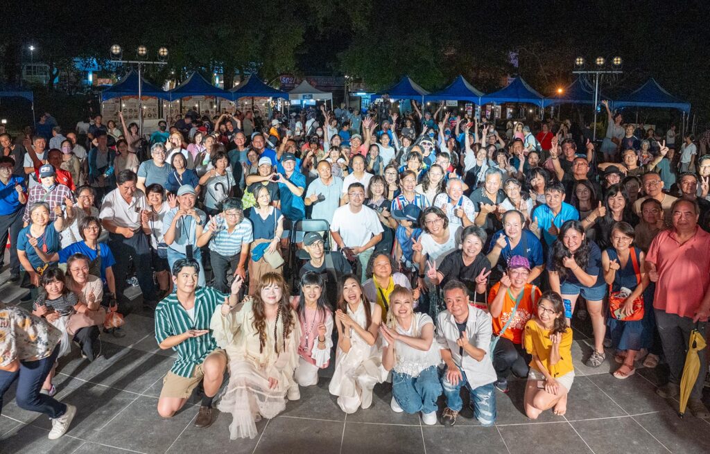 Brian%E9%A6%AE%E8%80%80%E5%BC%98%E5%A4%A7%E5%8D%97%E6%96%B9%E5%B0%8F%E5%8D%97%E6%96%B9%E9%A6%AC%E6%AF%93%E8%8A%AC%E9%87%91%E6%99%BA%E5%A8%9F.%E9%99%B3%E5%82%91%E6%B4%B2