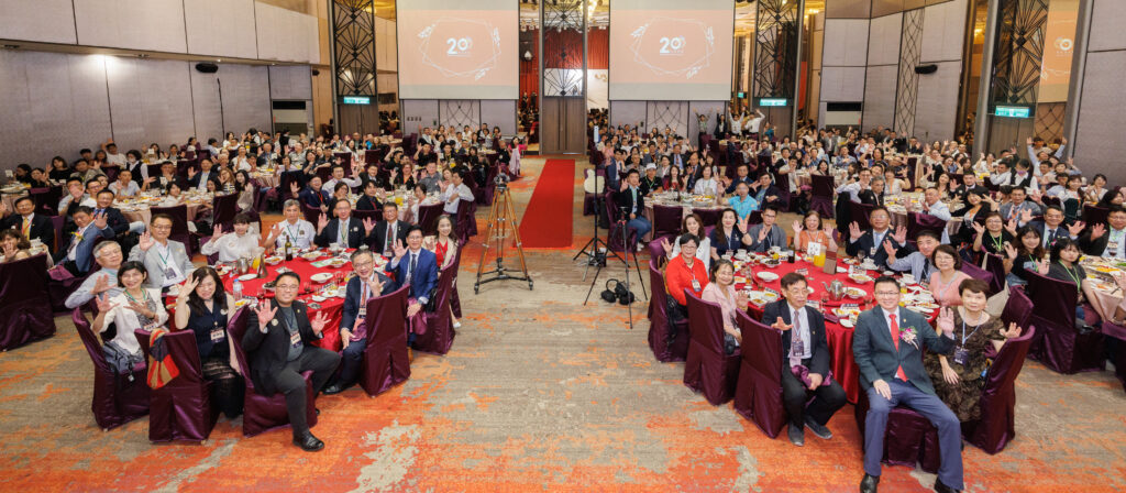 台灣領袖橫掃全球敏捷 CEO 大獎 創國際新紀錄 2 %E5%85%A8%E7%90%83%E9%A0%82%E5%B0%96%E6%95%8F%E6%8D%B7 CEO %E5%A4%A7%E7%8D%8E%E9%A0%92%E7%8D%8E%E5%85%B8%E7%A6%AE%E7%B4%84 300 %E4%BD%8D%E5%98%89%E8%B3%93