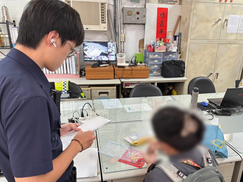 導遊遺失鉅額旅款 基警火速協助尋回 2 1755592818227