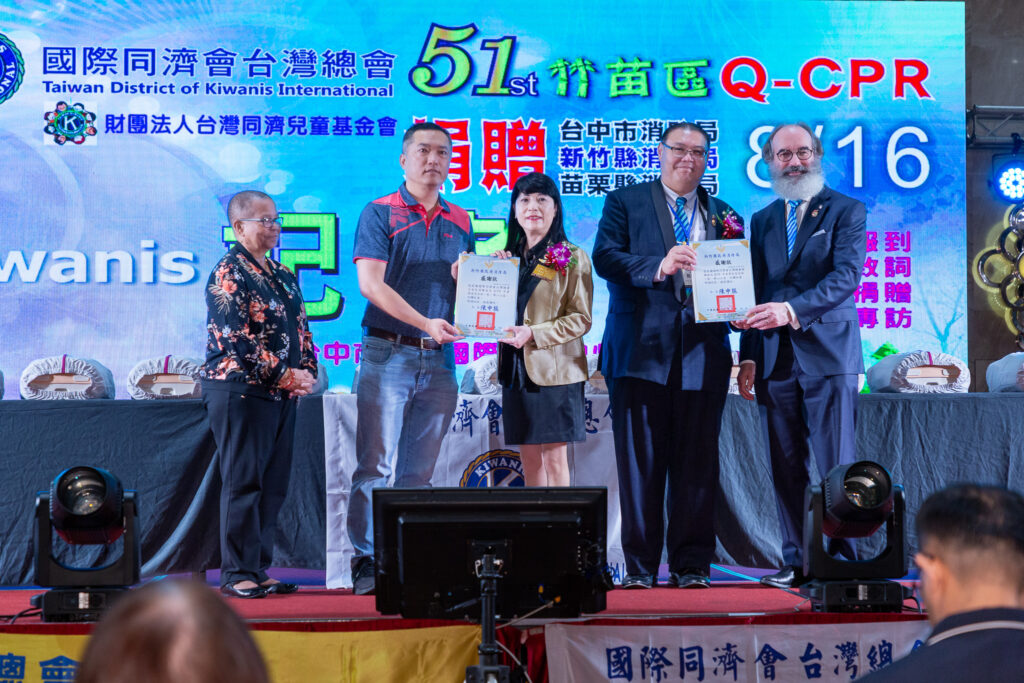 同濟會強力推廣全民CPR 竹苗區捐贈三縣市Q-CPR安妮電子訓練器 2 114081921