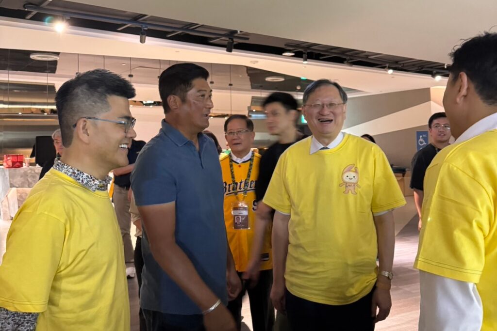 小球迷熱血應援 中信兄弟盼鼓勵臺大醫院病友積極向前 3 MEITU 20250823 123028787