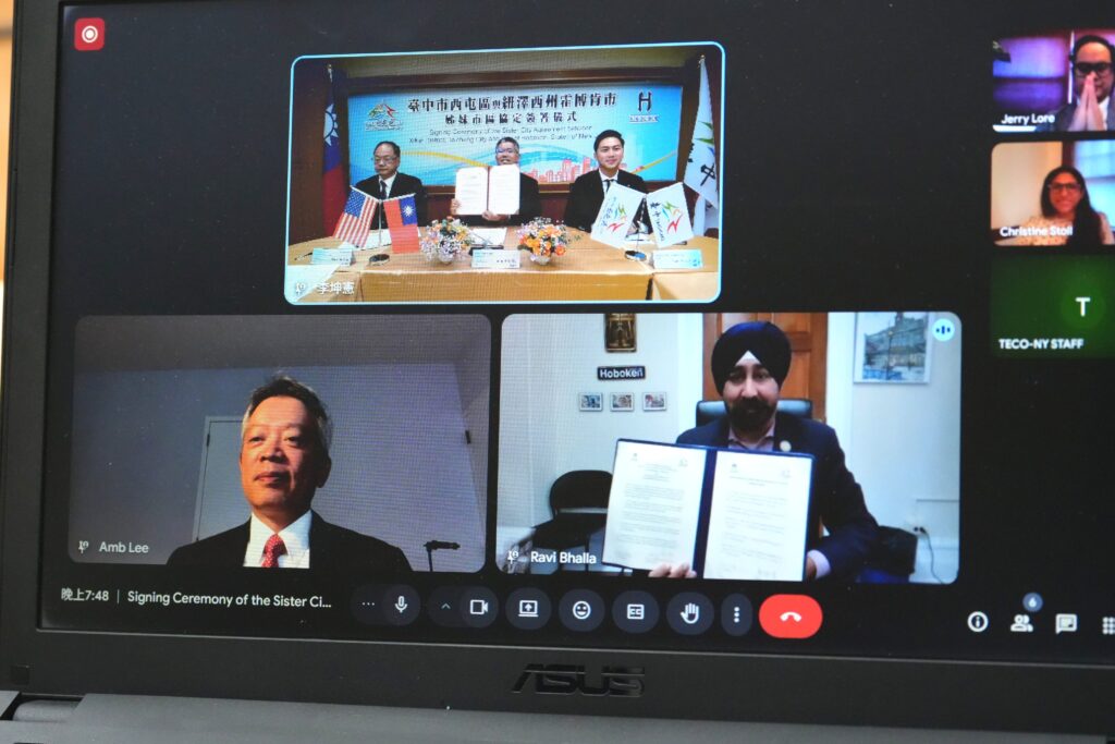 %E8%A5%BF%E5%B1%AF%E5%8D%80%E8%88%87%E9%9C%8D%E5%8D%9A%E8%82%AF%E5%B8%82%E9%80%8F%E9%81%8E%E8%A6%96%E8%A8%8A%E6%96%B9%E5%BC%8F%E8%B7%A8%E6%B5%B7%E7%B7%A0%E7%B5%90%E5%A7%8A%E5%A6%B9%E5%B8%82 0