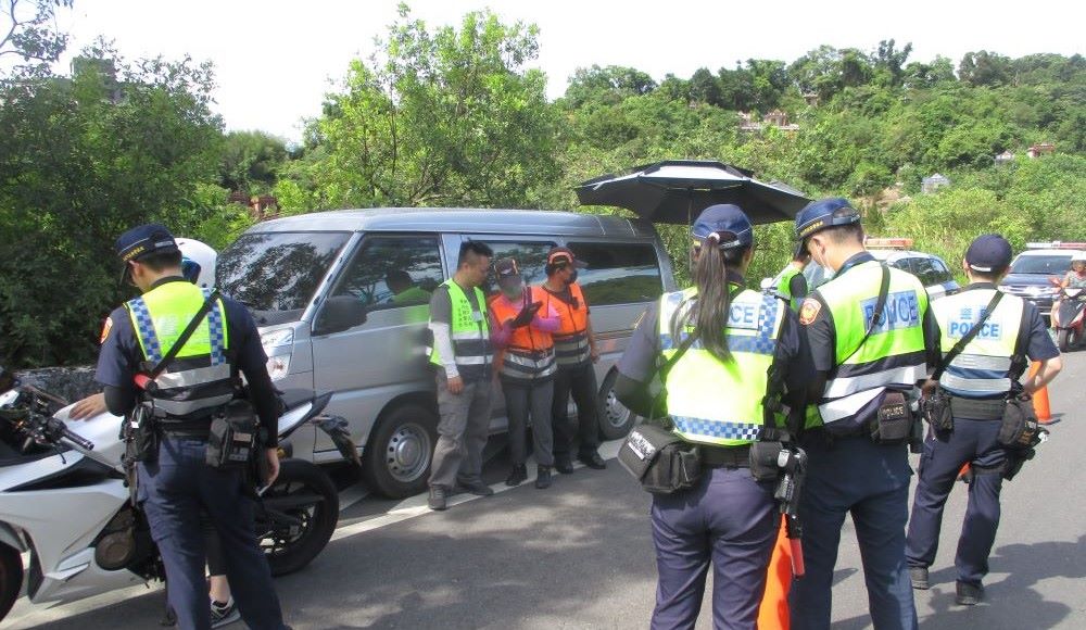 《圖說》環警監共同合作打擊噪音車，確保道路安全與市民生活品質。〈環保局提供〉