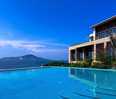 酒店室外無邊際泳池 酒店室外無邊際泳池