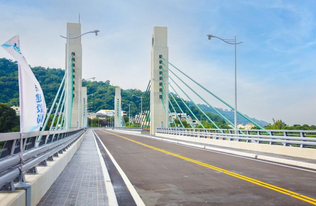 提前4個月完工 中市府斥資10億元改建埤豐橋通車 2 %E6%8F%90%E5%89%8D4%E5%80%8B%E6%9C%88%E5%AE%8C%E5%B7%A5%E9%80%9A%E8%BB%8A %E4%B8%AD%E5%B8%82%E5%BA%9C%E6%96%A5%E8%B3%8710%E5%84%84%E5%85%83%E6%94%B9%E5%BB%BA%E5%9F%A4%E8%B1%90%E6%A9%8B %E7%9B%A7%E5%B8%82%E9%95%B7 %E8%A6%81%E7%B5%A6%E5%B8%82%E6%B0%91%E4%B8%80%E6%A2%9D%E5%AE%89%E5%85%A8%E5%9B%9E%E5%AE%B6%E7%9A%84%E8%B7%AF