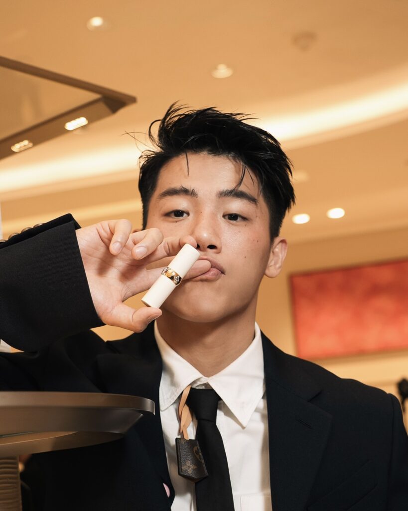 LV Beauty正式進駐台灣!「最帥花藝師」范成章完美詮釋時尚彩妝 2 S 87367719 0