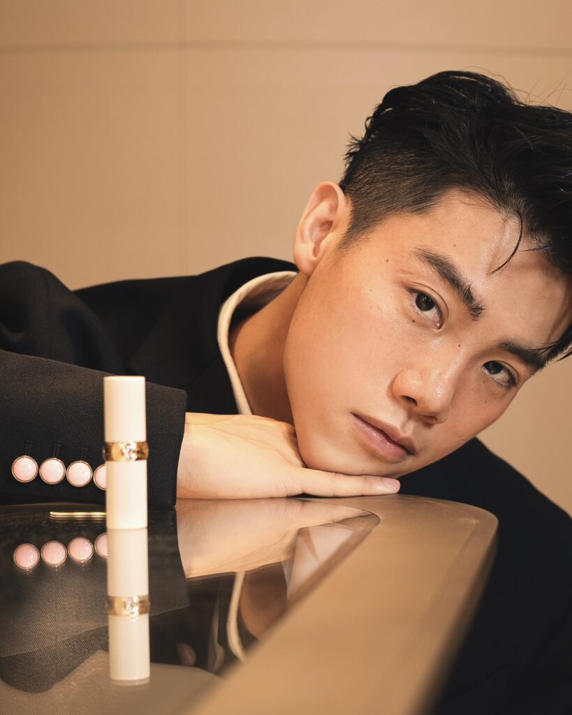 LV Beauty正式進駐台灣!「最帥花藝師」范成章完美詮釋時尚彩妝 3 S 87367717 0