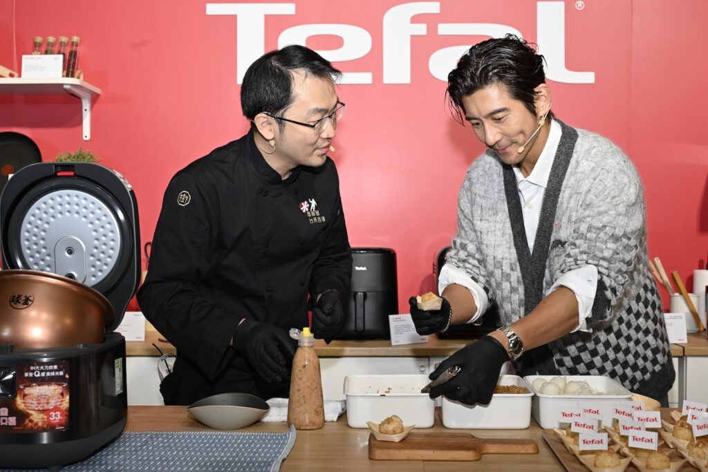 全球鍋具冠軍× 法國厨電第一 Tefal 在台推出電子鍋及無線吸塵器 30 天安心試用計劃 法式工藝無懼消費者檢視 3 S 15163581 0