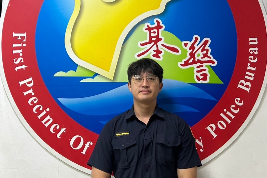 中元祭典遇婦迷途市區 基警守護長者平安返家 1 %E5%90%B3%E6%BA%90%E6%99%BA 3