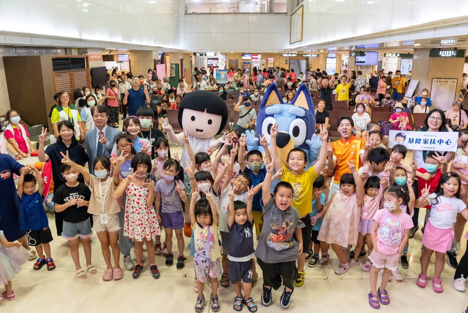 基隆長庚紀念醫院關懷兒少攜手家扶慶中秋 3 1062303