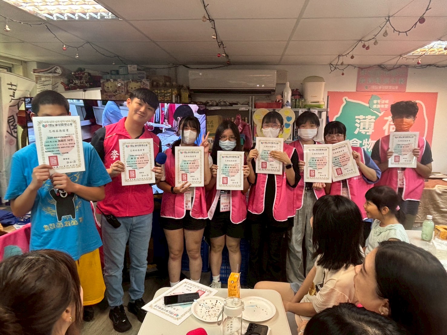 薄荷關懷協會「中秋送祝福 溫暖又幸福」物資傳遞公益活動 6 552297533 799221832468981 3850469723889697987 n