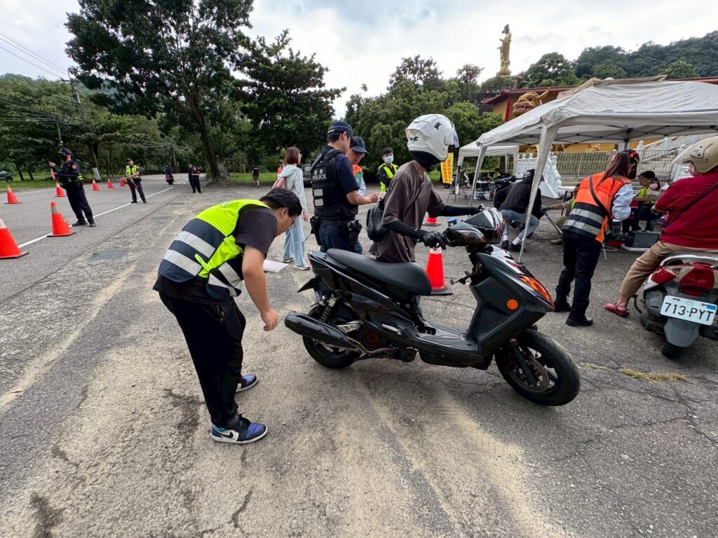 %E8%AD%B7%E5%9C%8B%E6%B8%85%E6%B6%BC%E5%AF%BA%E7%92%B0%E8%AD%A6%E7%9B%A3%E8%81%AF%E5%90%88%E7%A8%BD%E6%9F%A5%E6%83%85%E5%BD%A2 0