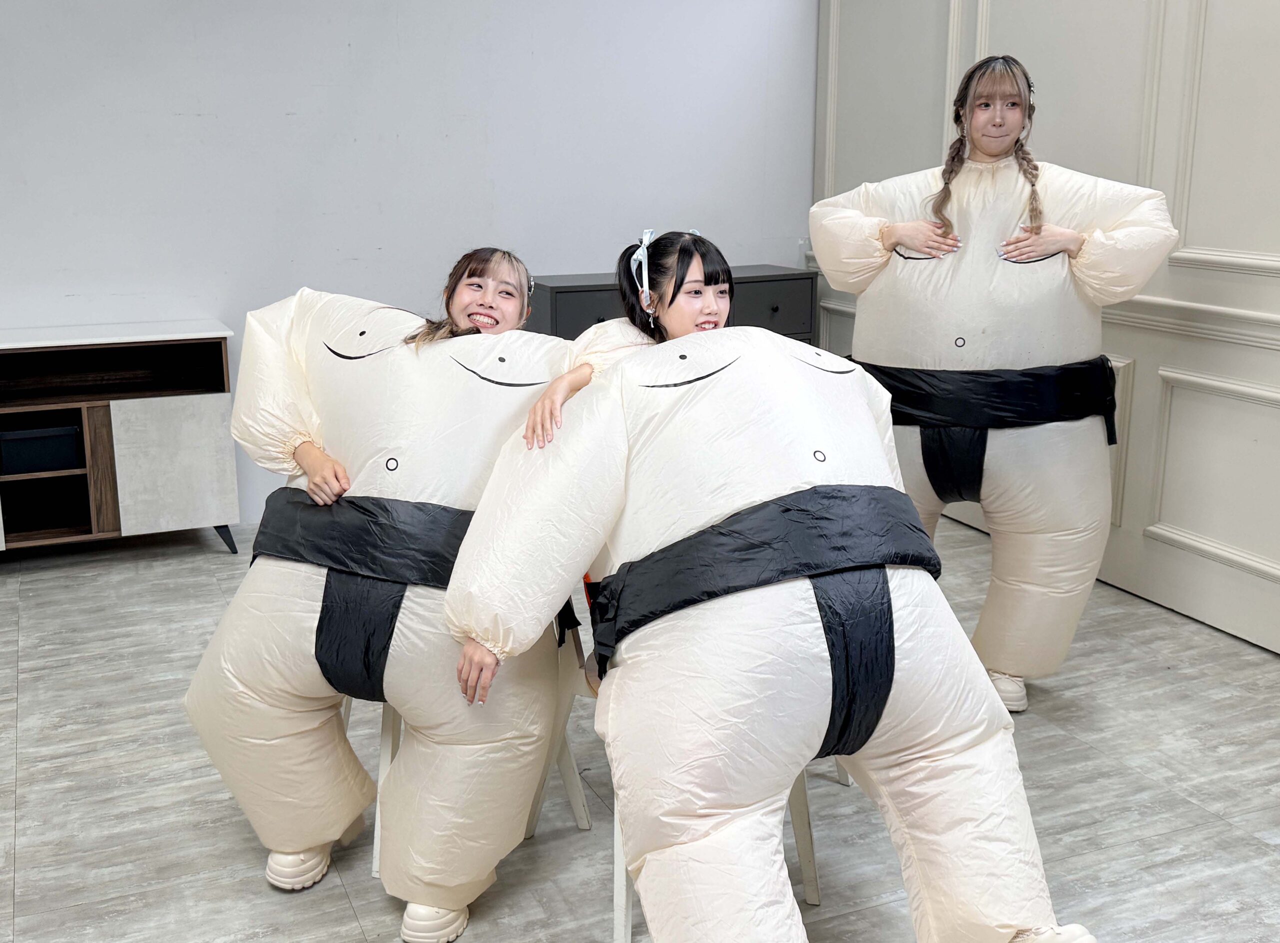 阿部瑪利亞全力護航恐怖遊戲 相撲裝跳舞寵爆 AKB48 Team TP | 索引新聞 INDEX News