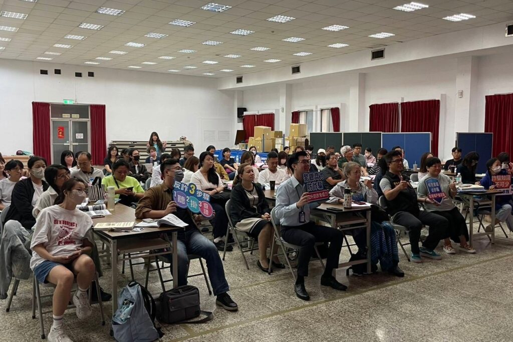 警教攜手同反詐 提升兒少防護力 10 MEITU 20250925 100433643