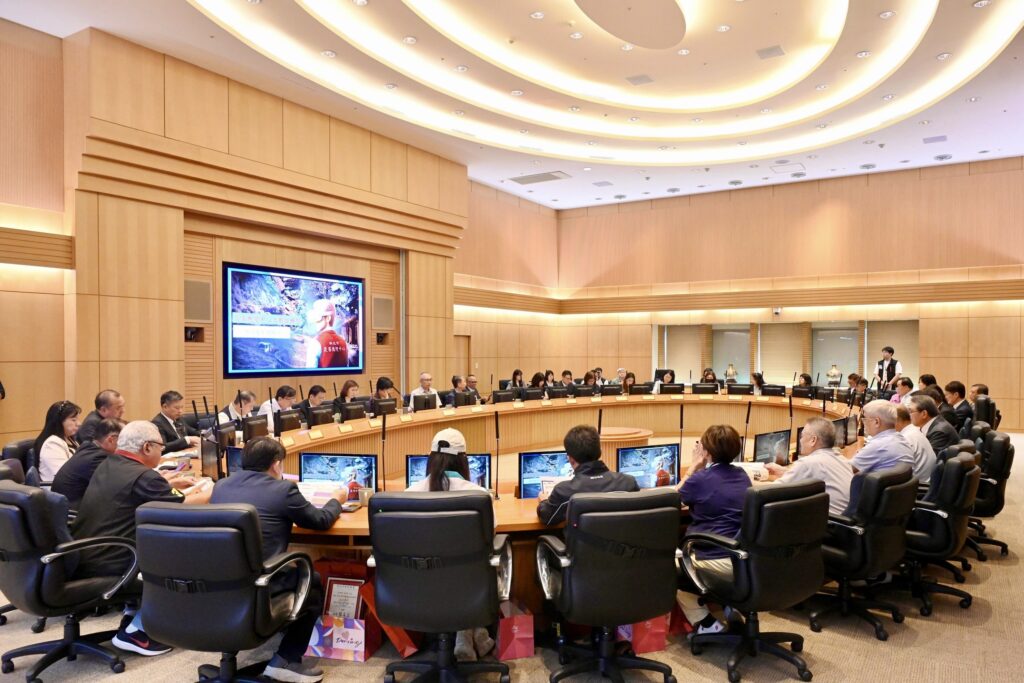 新北產業發展諮詢會聚焦關稅衝擊與安全議題 侯友宜:推動產業升級、打造韌性城市 6 S 15826961