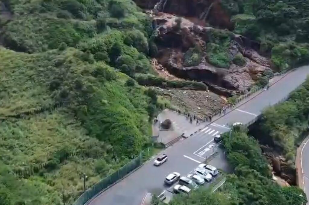 教師節連假交通順暢 瑞芳分局啟用無人機 空中鷹眼 即時調度警力疏導車潮 3 MEITU 20250927 174310651