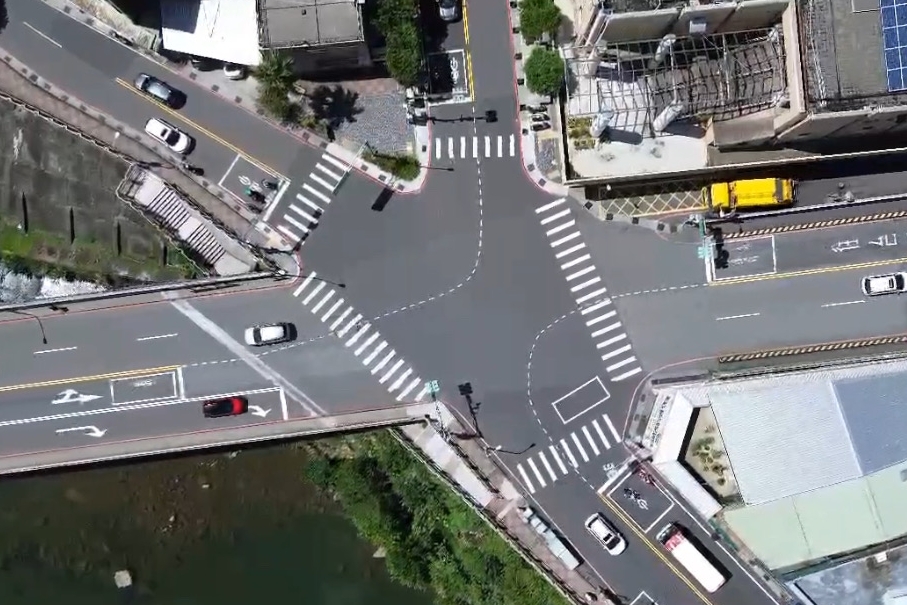 教師節連假交通順暢 瑞芳分局啟用無人機 空中鷹眼 即時調度警力疏導車潮 5 MEITU 20250927 174350679