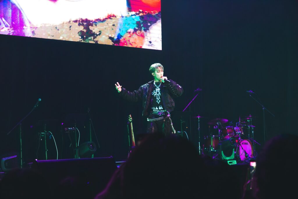 「禾你一起 羽毛同行 不浪了!公益演唱會」圓滿落幕 3 S 82493451 0