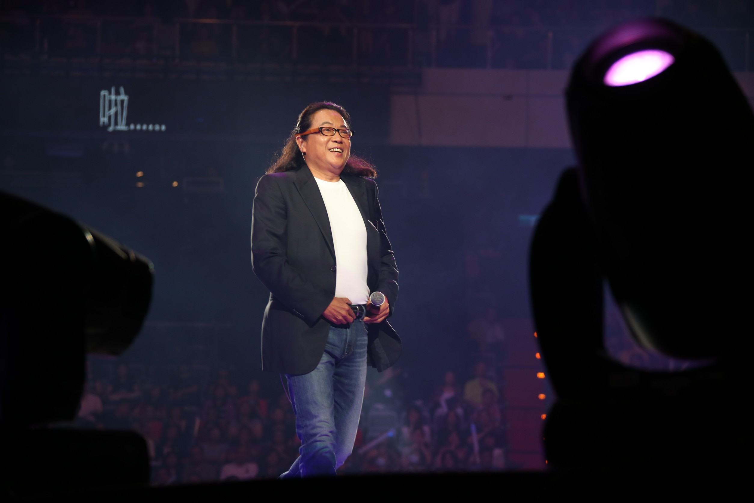 民歌大巨蛋「海歸派」星光齊聚呼應中秋「月圓人團圓」秦祥林熱情響應集體總動員「回家」歡唱團聚 | 索引新聞 INDEX News