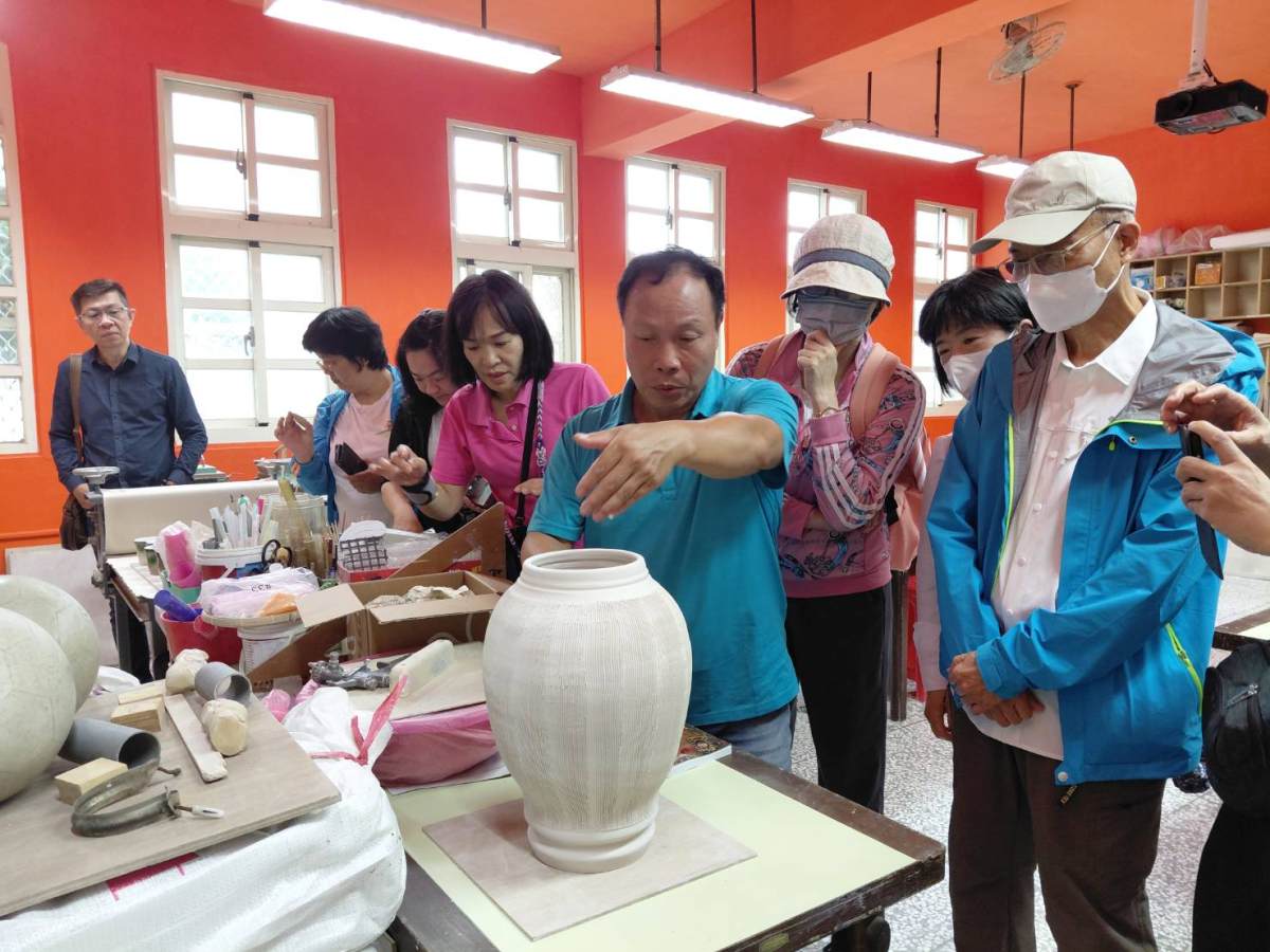 八年深耕壯圍國小藝術與品格教育〡校長徐博正用陶藝與溫暖打造孩子心中的「第二個家」 | 索引新聞 INDEX News