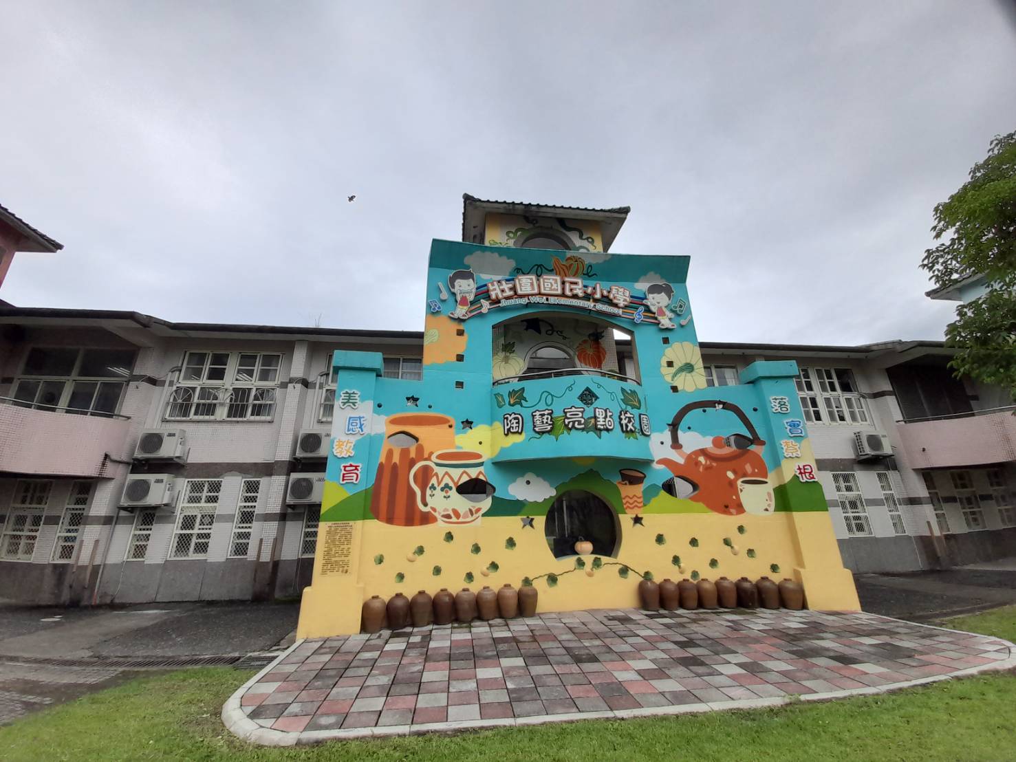 八年深耕壯圍國小藝術與品格教育〡校長徐博正用陶藝與溫暖打造孩子心中的「第二個家」 | 索引新聞 INDEX News