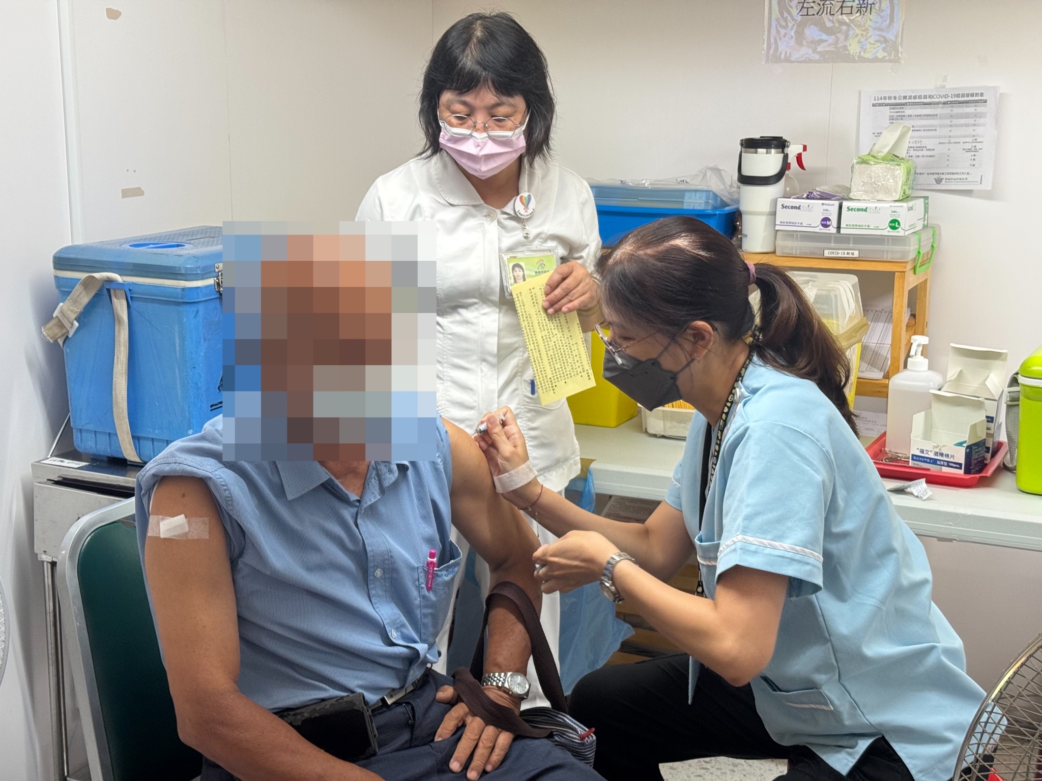 新冠流感公費疫苗今起開打　民生醫院免掛號費疫苗專診服務同步啟動 | 索引新聞 INDEX News