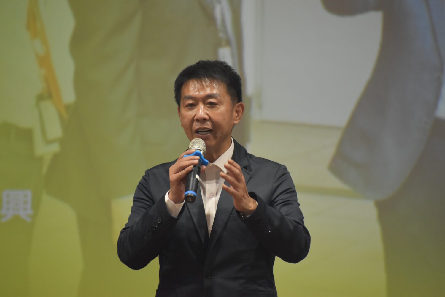 高雄迎黃金航線！許智傑：三大航空同季直飛日本創觀光奇蹟 | 索引新聞 INDEX News