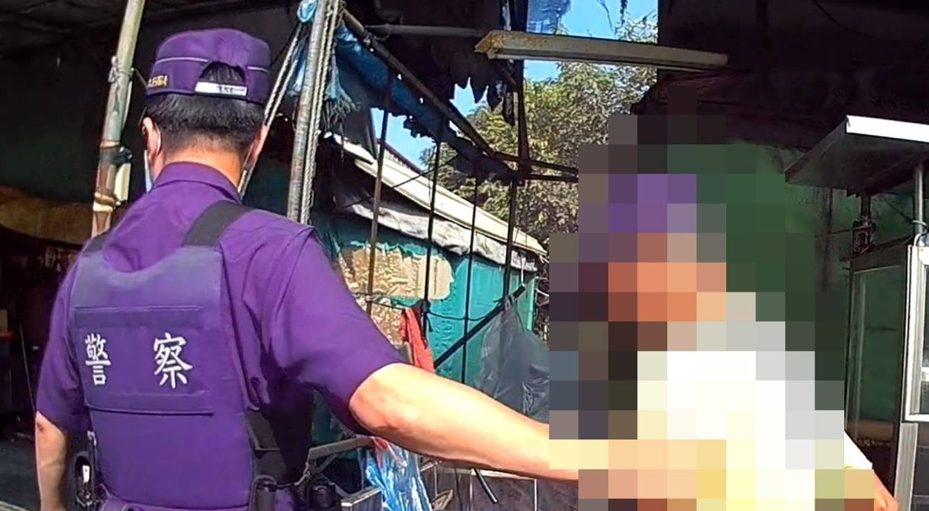 溫情守護不打烊 熱心警護送長者洽公完成心願 | 索引新聞 INDEX News