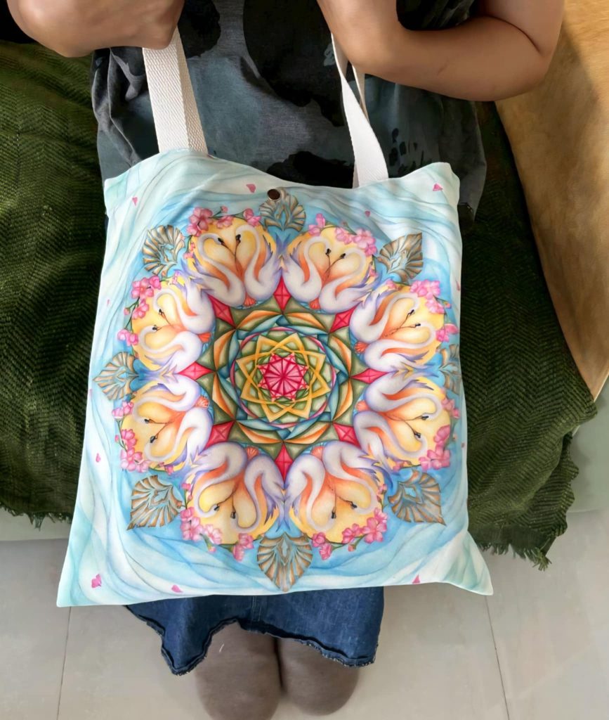 《心圓道現》的溫柔宇宙:丁梓筠的曼陀羅之路 | 索引新聞 INDEX News 《心圓道現》的溫柔宇宙:丁梓筠的曼陀羅之路 | 索引新聞 INDEX News