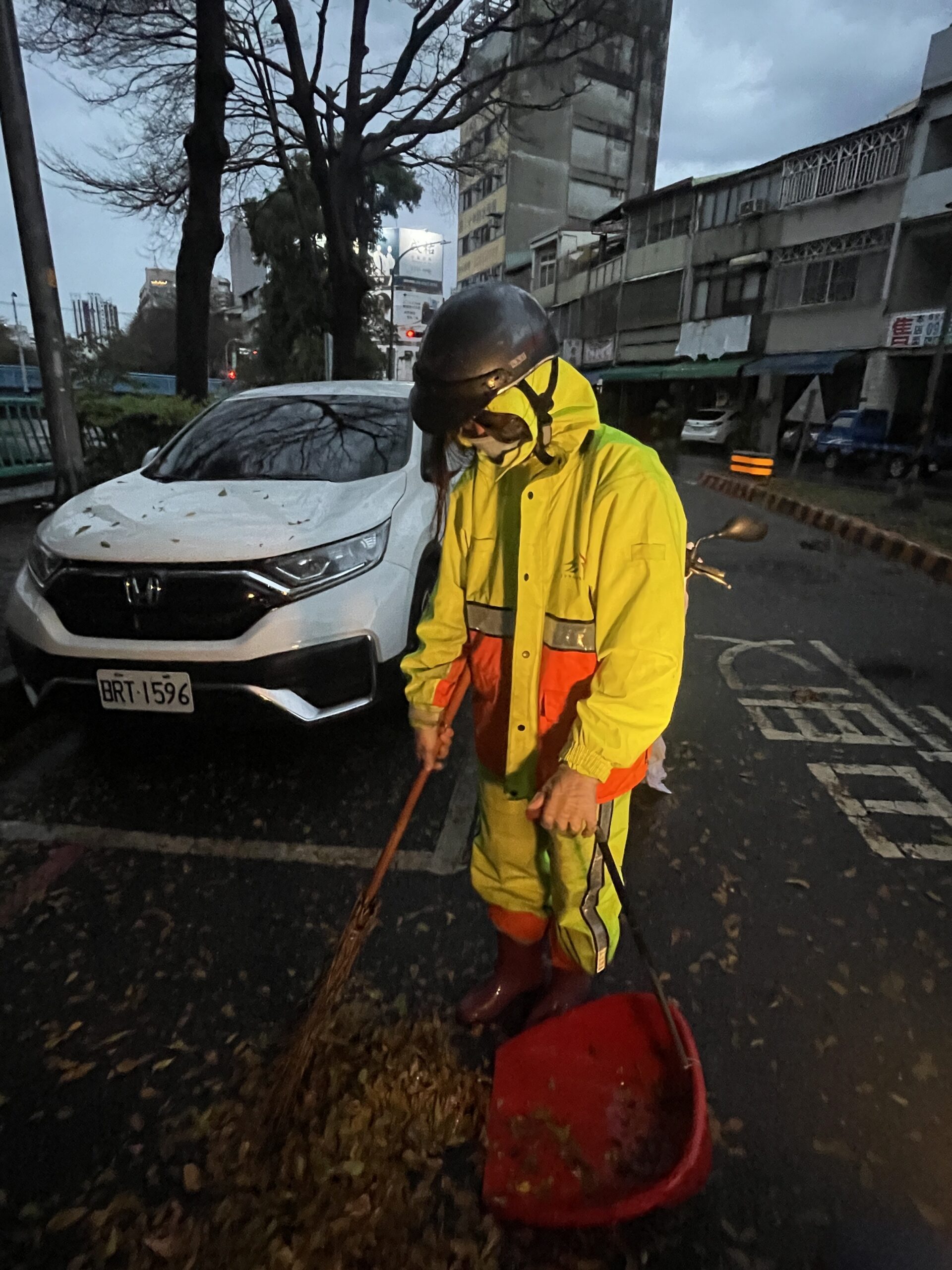中市府照顧基層清潔隊員！　明年1月起調高夜點費 | 索引新聞 INDEX News