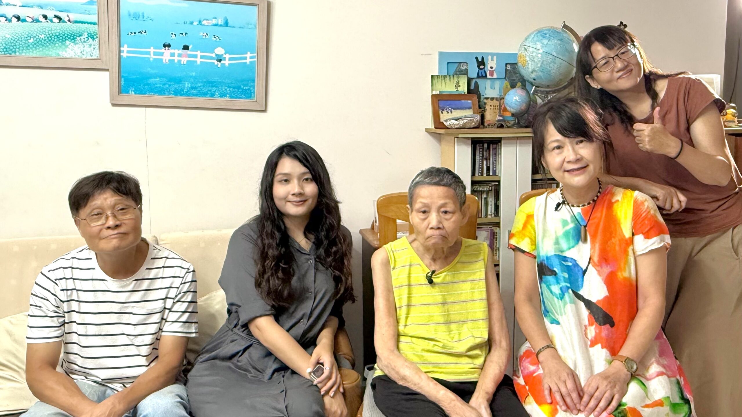 羅思容分享面對高齡長者的照護挑戰 與哥哥們輪流陪伴94歲已失智多年的母親 | 索引新聞 INDEX News