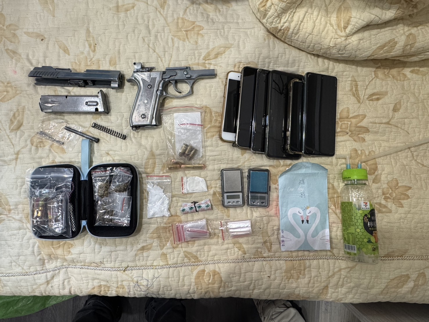 販毒又藏槍！ 臺中刑大攻堅起獲毒品與改造手槍 | 索引新聞 INDEX News