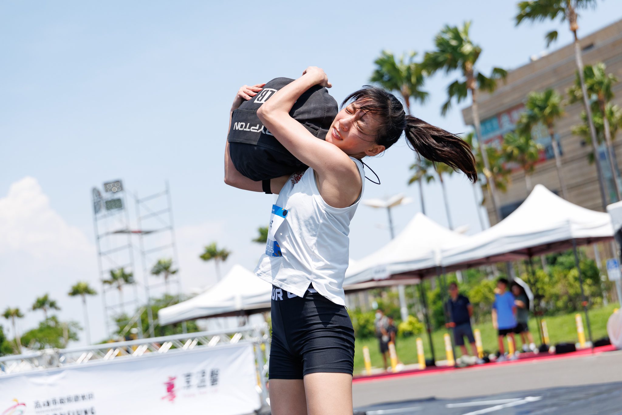 綠茶爆發體能 黃宏軒推雪橇爆肌 陳德烈帶傷上陣 陳妤比訓練還快 | 索引新聞 INDEX News