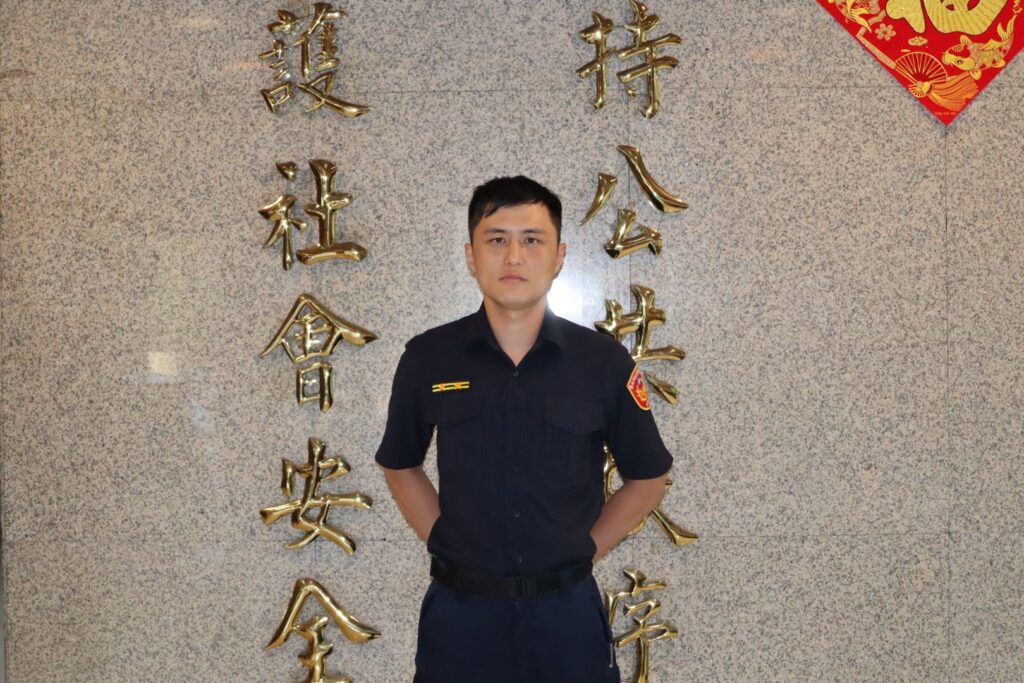 跨國詐團伸手臺北 中正一警連假出擊 瓦解車手鏈 5 1760322127155