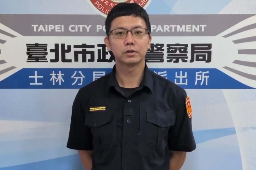 警巡邏眼尖 尾隨觀察當場逮獲詐騙車手並查扣150萬鉅款 2 MEITU 20251013 103254639