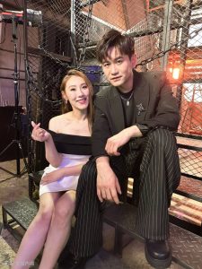 吳俊宏攜手謝金晶合唱〈愛你如火〉 暖心推薦旗山「尚有麵店」古早味客家粄條 | 索引新聞 INDEX News 吳俊宏攜手謝金晶合唱〈愛你如火〉 暖心推薦旗山「尚有麵店」古早味客家粄條 | 索引新聞 INDEX News