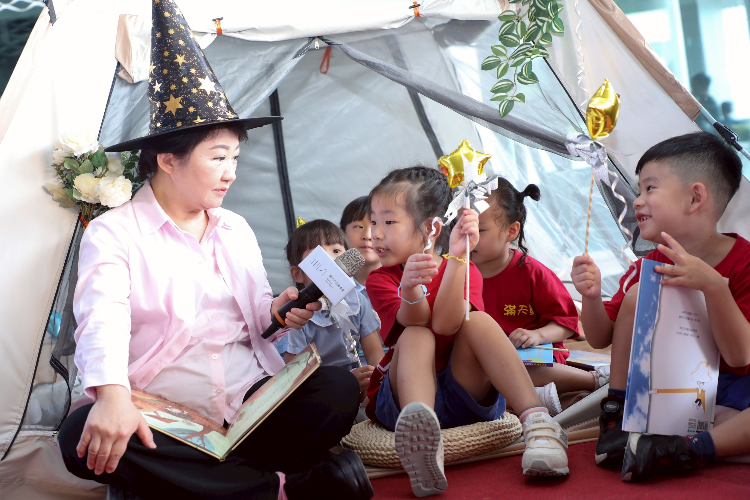 台中綠美圖館化身奇幻魔法世界 ? 「夜宿」迎接前所未有文化大冒險 | 索引新聞 INDEX News