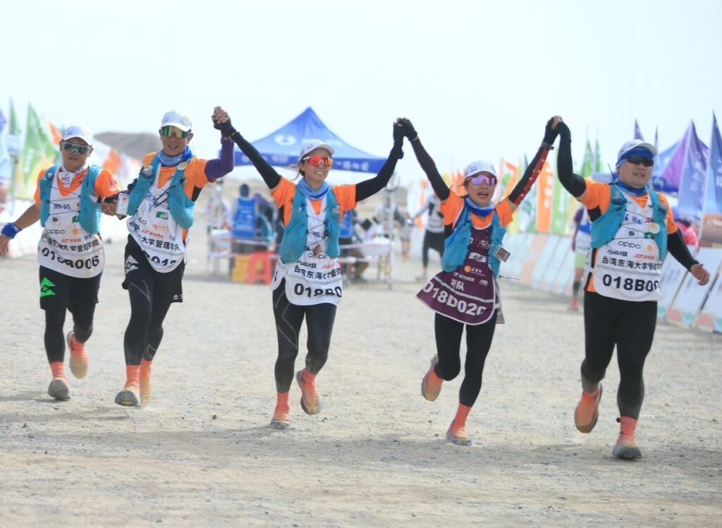 %E5%9C%96%E8%AA%AA%E4%BA%8C%EF%BC%8C%E5%BC%B5%E5%9C%8B%E6%81%A9%E6%A0%A1%E9%95%B7%E8%A1%A8%E7%A4%BA%EF%BC%9A%E3%80%8C%E6%95%99%E8%82%B2%E7%9A%84%E6%84%8F%E7%BE%A9%EF%BC%8C%E4%B8%8D%E5%8F%AA%E6%98%AF%E7%9F%A5%E8%AD%98%E7%9A%84%E5%82%B3%E6%8E%88%EF%BC%8C%E8%80%8C%E6%98%AF%E5%BF%83%E5%BF%97%E7%9A%84%E9%8D%9B%E9%8D%8A%E8%88%87%E5%93%81%E6%A0%BC%E7%9A%84%E9%A4%8A%E6%88%90%E3%80%82%E3%80%8D