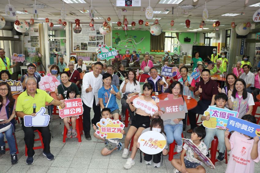 惜食分享廚房開伙 五星級主廚陳佳瑋為長輩掌廚 5 《圖說》新北惜食分享廚房到牡丹心社區據點開伙。〈社會局提供〉