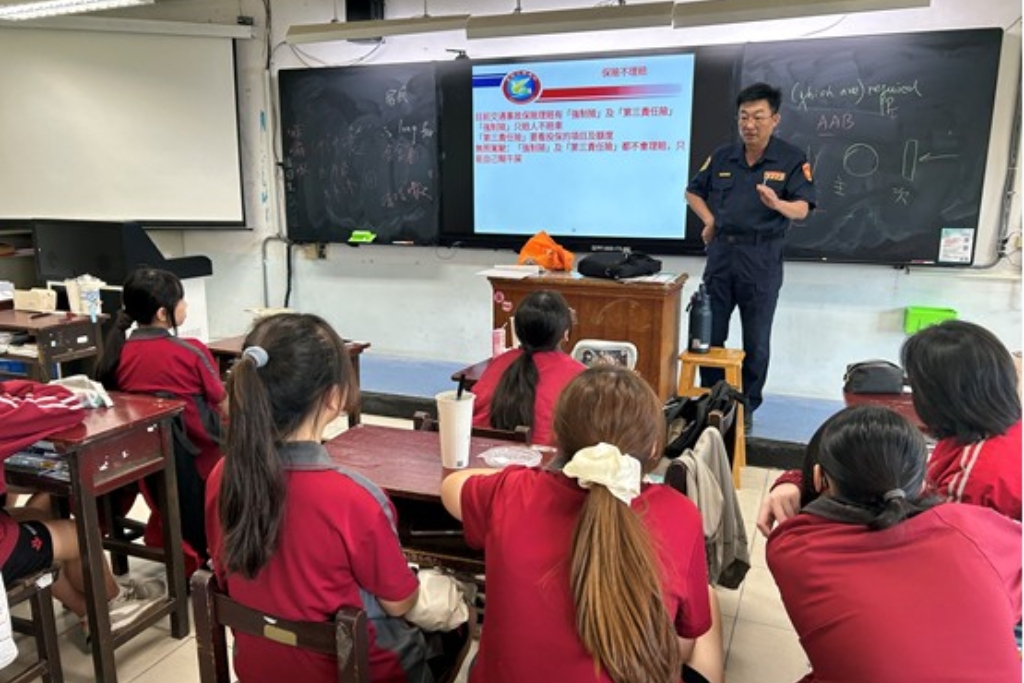 無照駕駛萬不行 別讓白髮送黑髮 6 MEITU 20251015 155645511