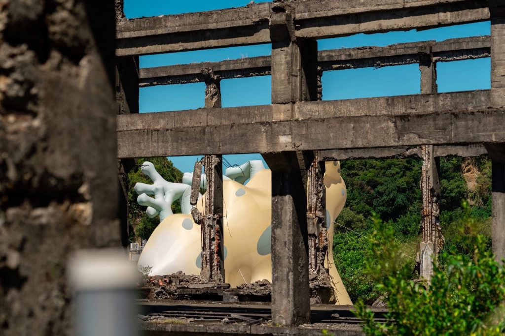 基隆潮藝術《光獸 Mossmo》藝術裝置破損事件，已啟動修復作業 | 索引新聞 INDEX News