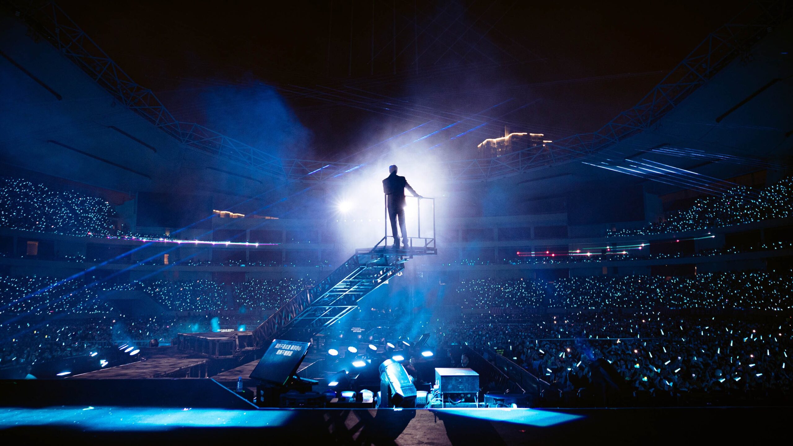 周興哲上海站化身公益行動派 籲現場捐款點亮「愛的星空」 | 索引新聞 INDEX News 周興哲上海站化身公益行動派 籲現場捐款點亮「愛的星空」 | 索引新聞 INDEX News