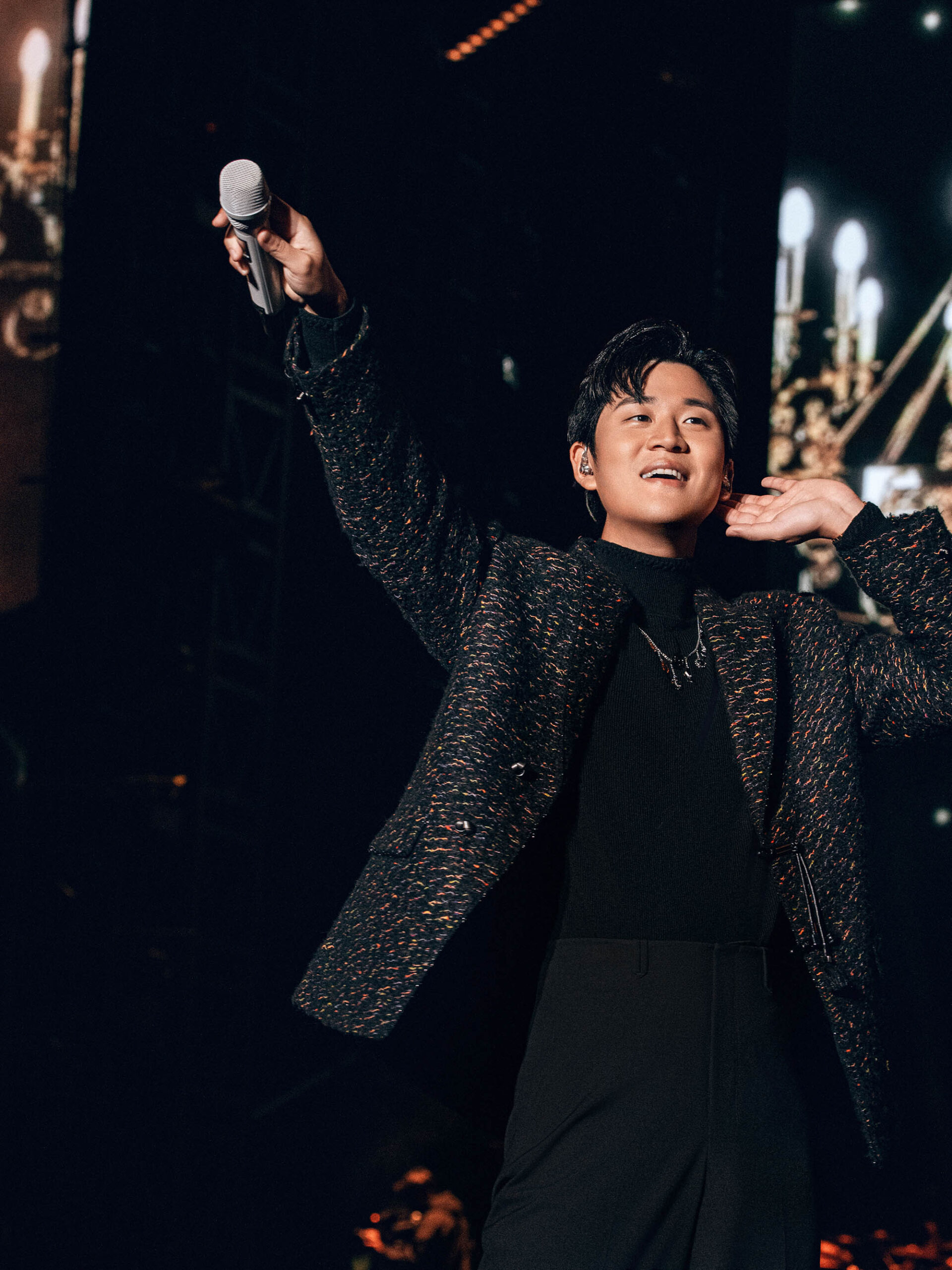 周興哲上海站化身公益行動派 籲現場捐款點亮「愛的星空」 | 索引新聞 INDEX News 周興哲上海站化身公益行動派 籲現場捐款點亮「愛的星空」 | 索引新聞 INDEX News