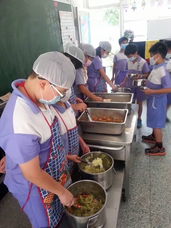 教育局啟動防疫因應措施 11月底前禁止使用溫體豬 確保校園午餐豬肉食材安全無虞 | 索引新聞 INDEX News 教育局啟動防疫因應措施 11月底前禁止使用溫體豬 確保校園午餐豬肉食材安全無虞 | 索引新聞 INDEX News