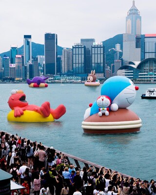 宏利香港全力支持 AllRightsReserved策劃及主辦的「維港海上大巡遊」。