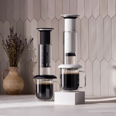 Aeropress推出人氣產品 AeroPress Premium系列全新黑白配色 Aeropress推出人氣產品 AeroPress Premium系列全新黑白配色