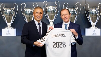 Roborock President, Mr Quan Gang, and Real Madrid Football Club's Director of Institutional Relations, Emilio Butragueño Roborock President, Mr Quan Gang, and Real Madrid Football Club's Director of Institutional Relations, Emilio Butragueño