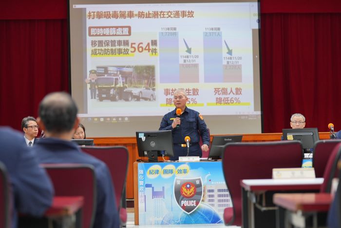 《圖說》新北市警察局長方仰寧於捐贈典禮中致詞。〈警察局提供〉