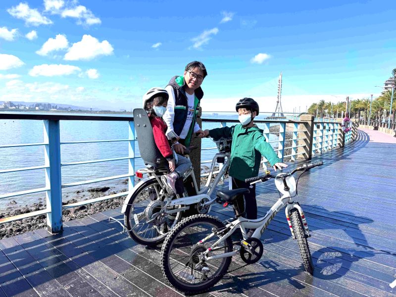 《圖說》新北河濱自行車淡江站新站點，1月31、2月1日試營運期間享有租借優惠。〈高灘處提供〉